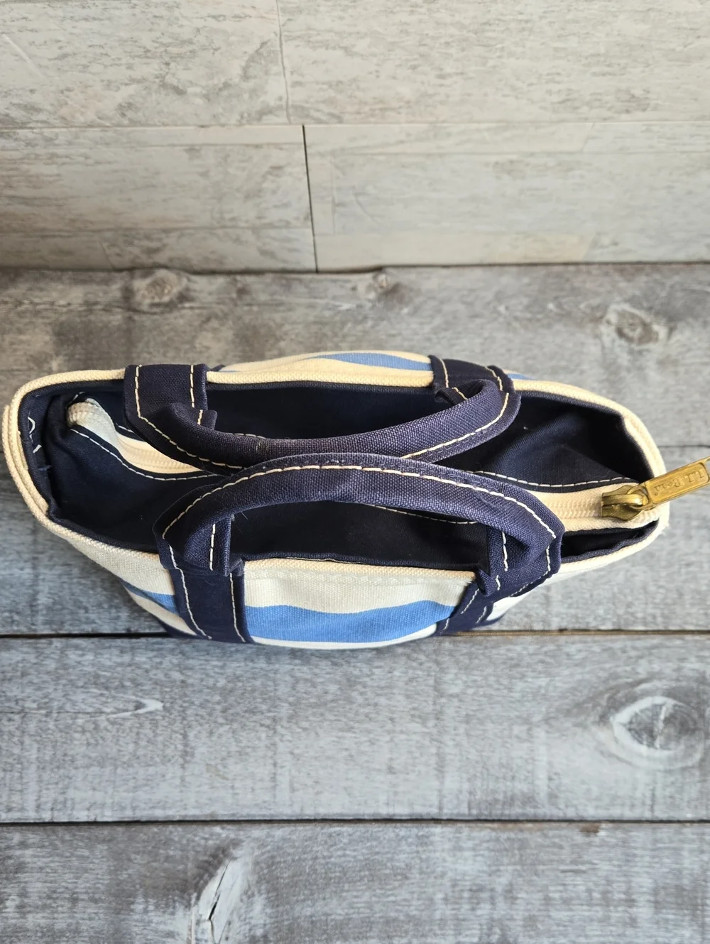 L.L. Bean Vintage Boat And Tote Striped Canvas Bag 90's SKU OAMK6  With Zipper